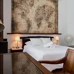 Bed & Breakfast Santa Ana & *