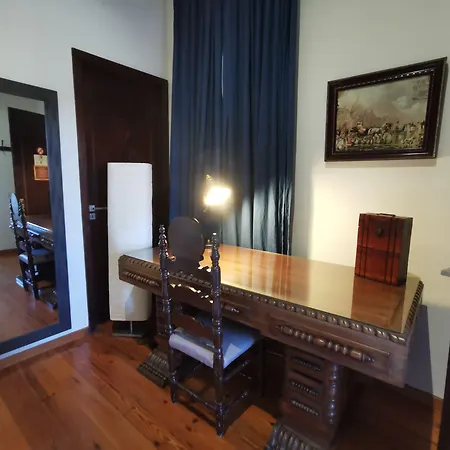 Santa Ana & * Las Palmas