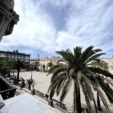 Santa Ana & Las Palmas de Gran Canaria