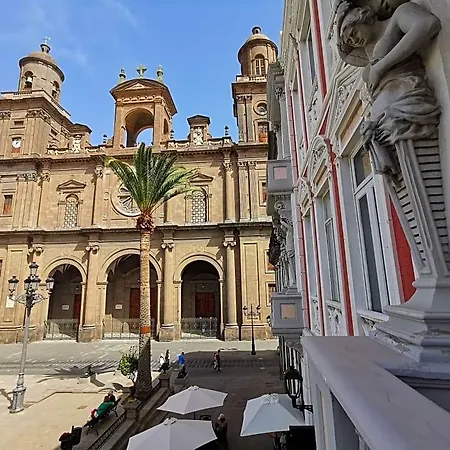 Santa Ana & Las Palmas de Gran Canaria
