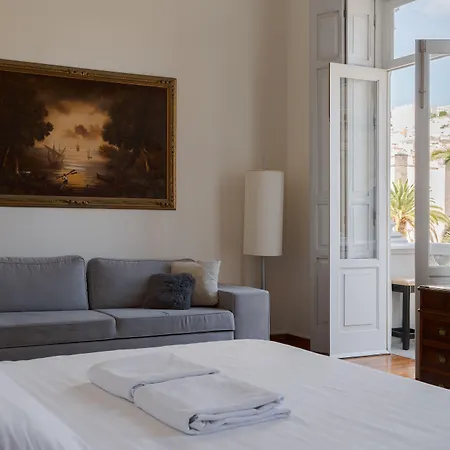 Santa Ana & Bed & Breakfast
