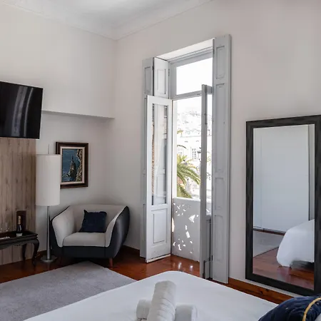 Santa Ana & Bed & Breakfast