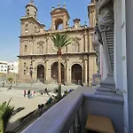 Santa Ana & Bed & Breakfast