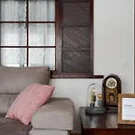 Bed & Breakfast Santa Ana & *